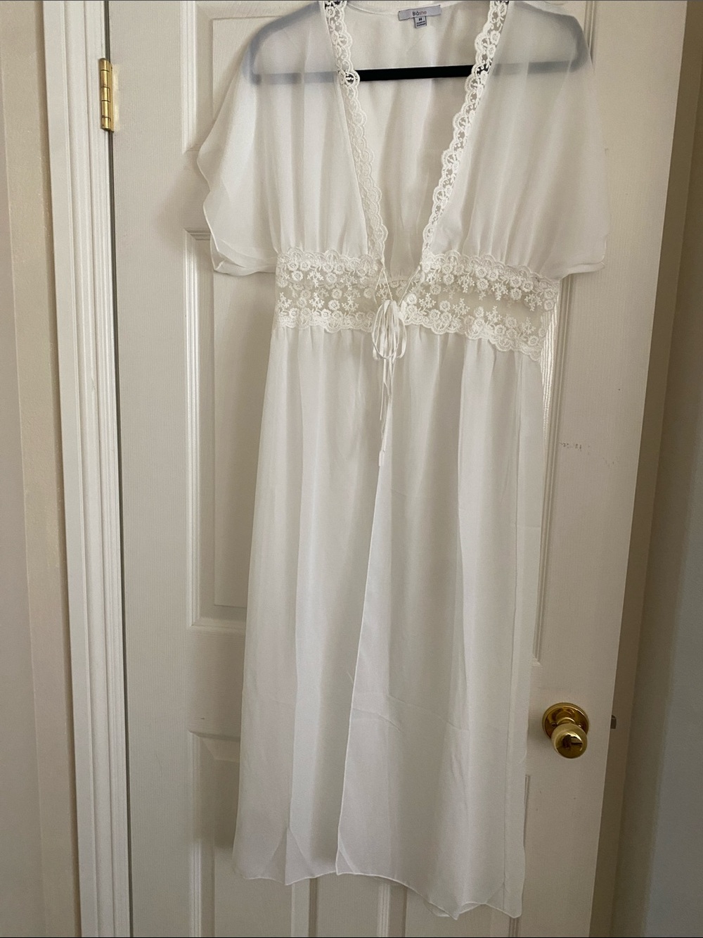 Blashe Natori White Sheer Lace-Trim Tie-Front cover up